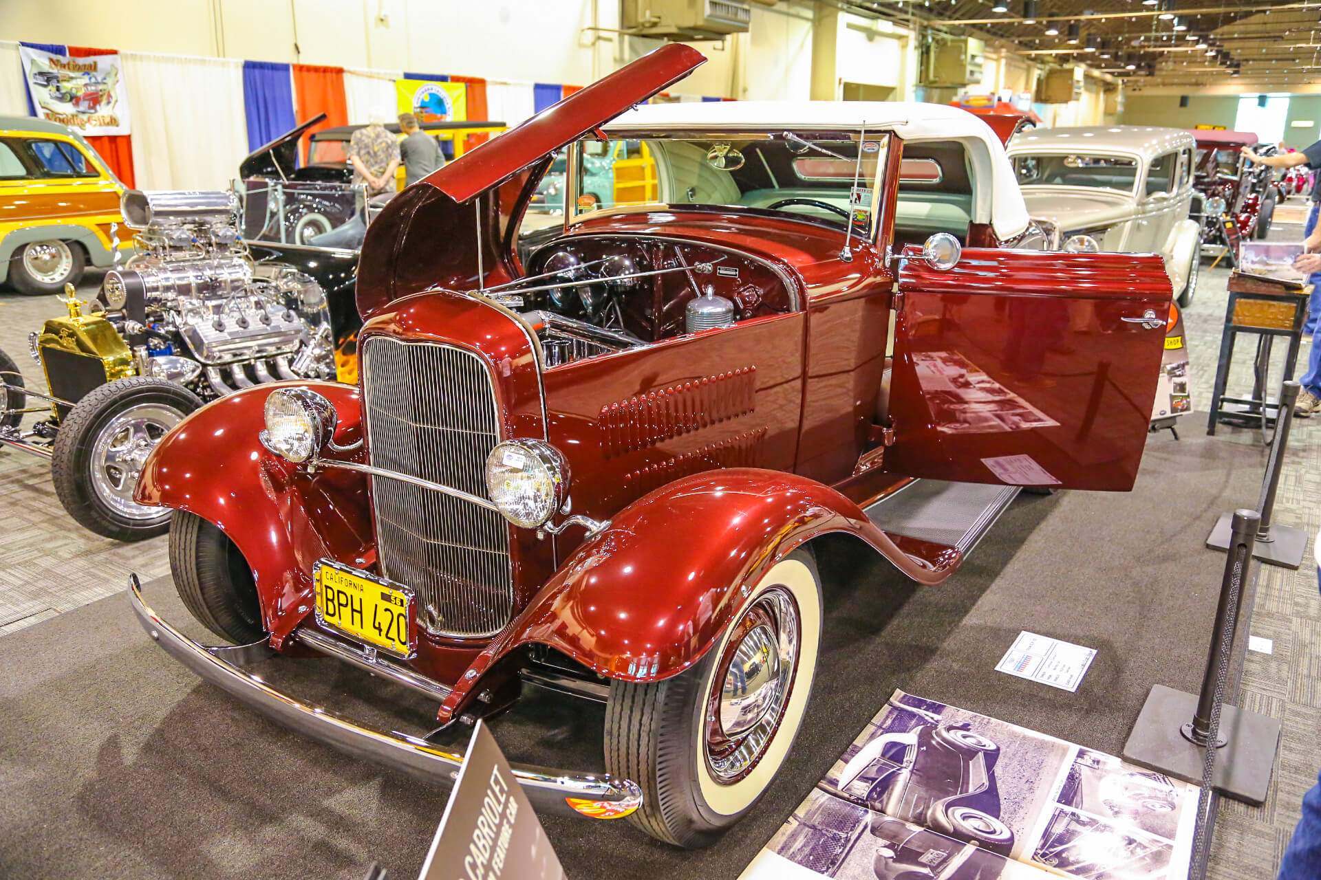 14grand-national-roadster-show-2014-building-w546